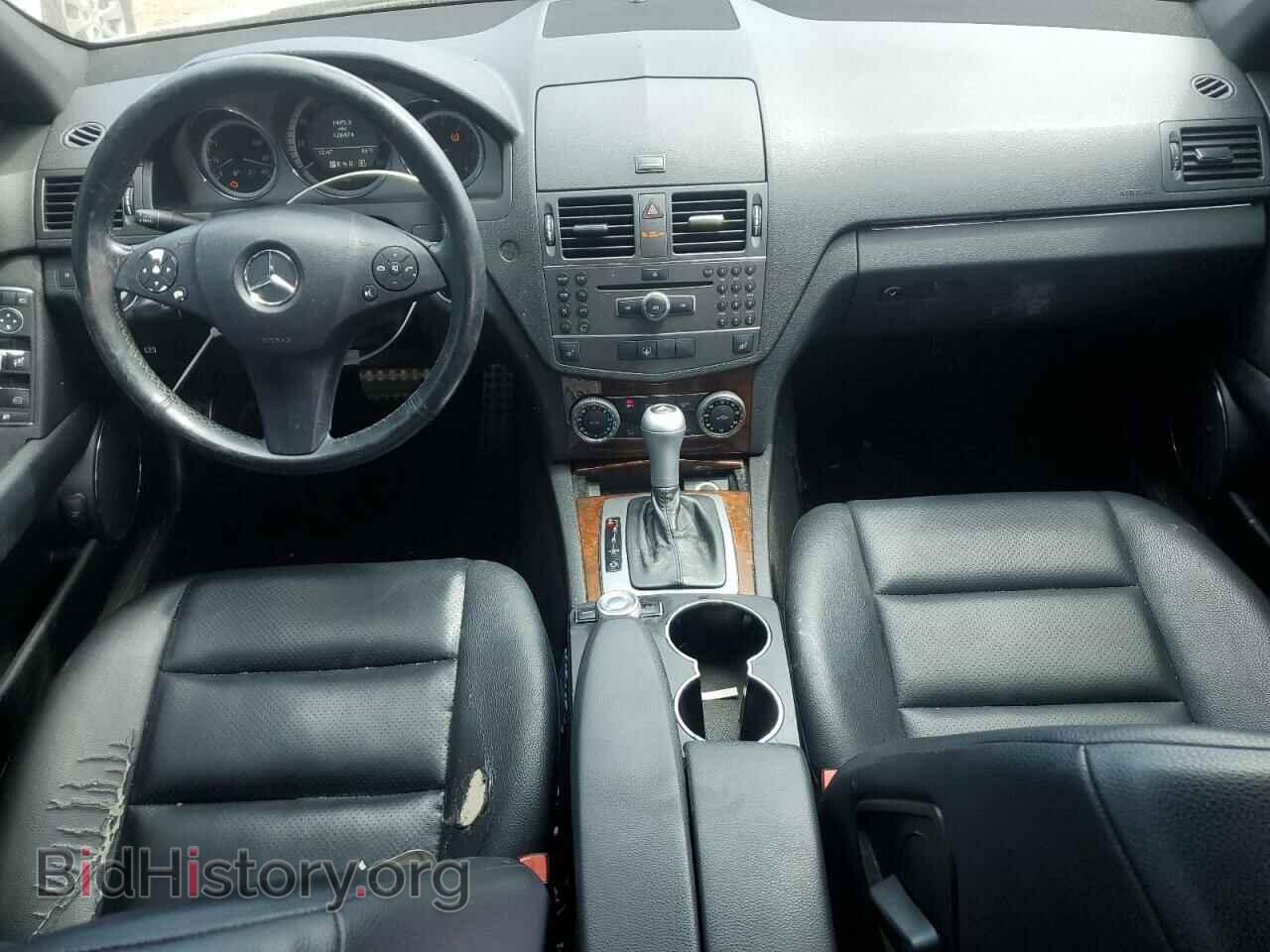 2011 MERCEDES-BENZ C-CLASS - VIN: WDDGF8BB7BF657782 - Фото 8