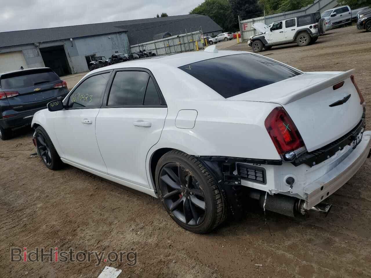 2023 CHRYSLER 300 - VIN: 2C3CCAPJ2PH500194 - Фото 2