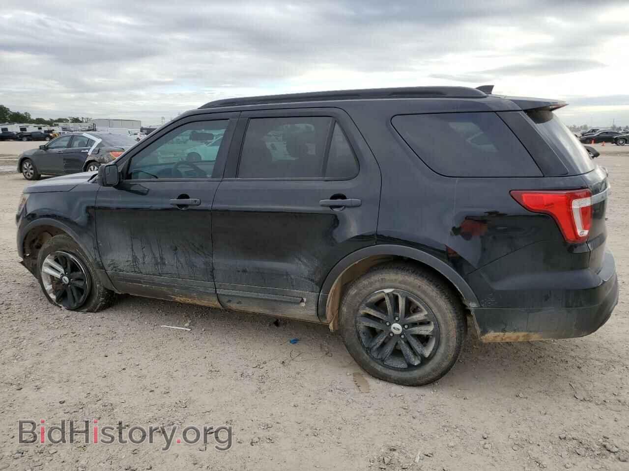 2017 FORD EXPLORER - VIN: 1FM5K7BH3HGC31632 - Photo 2