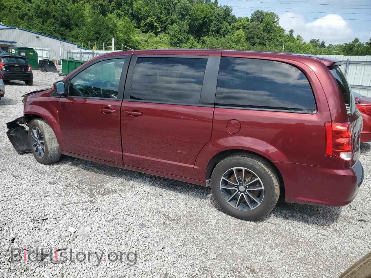 2018 DODGE CARAVAN - VIN: 2C4RDGBG9JR160352 - Фото 2