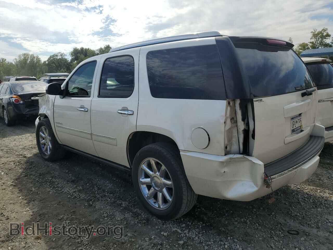 2013 GMC YUKON - VIN: 1GKS2EEF0DR105849 - Photo 2