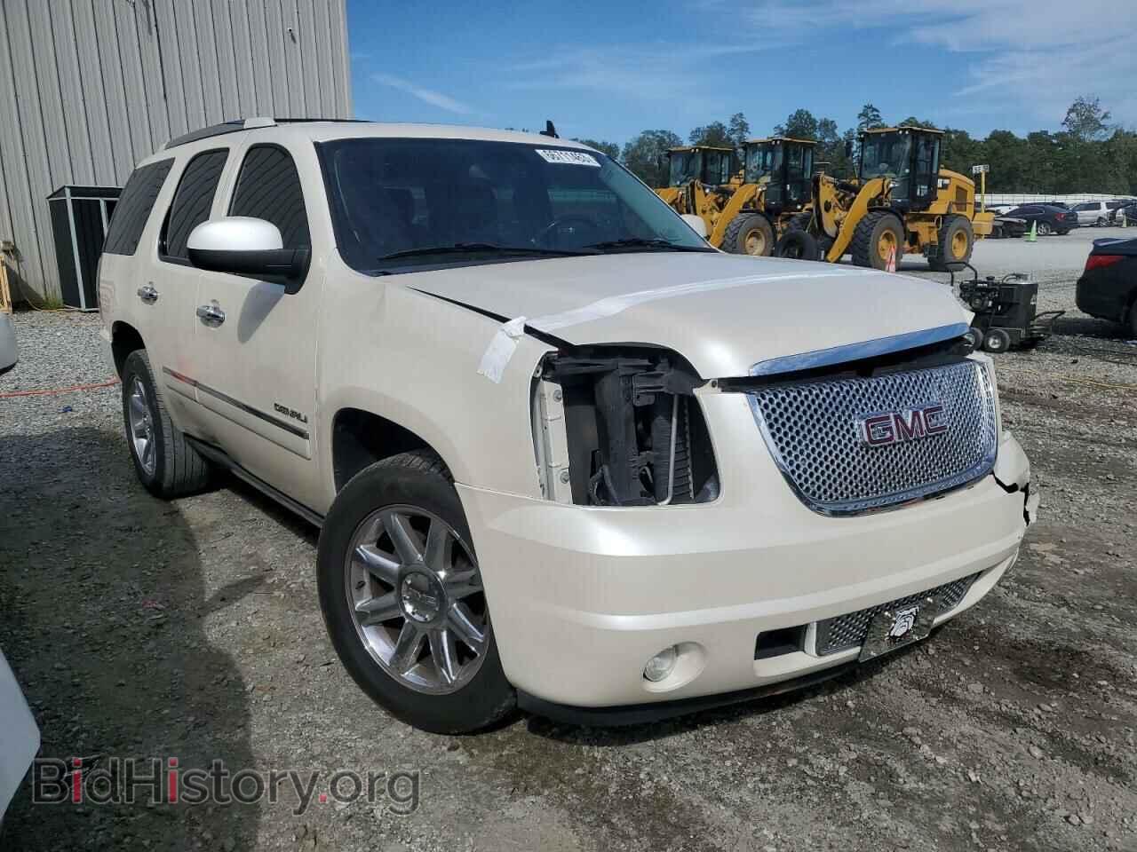 2013 GMC YUKON - VIN: 1GKS2EEF0DR105849 - Photo 4