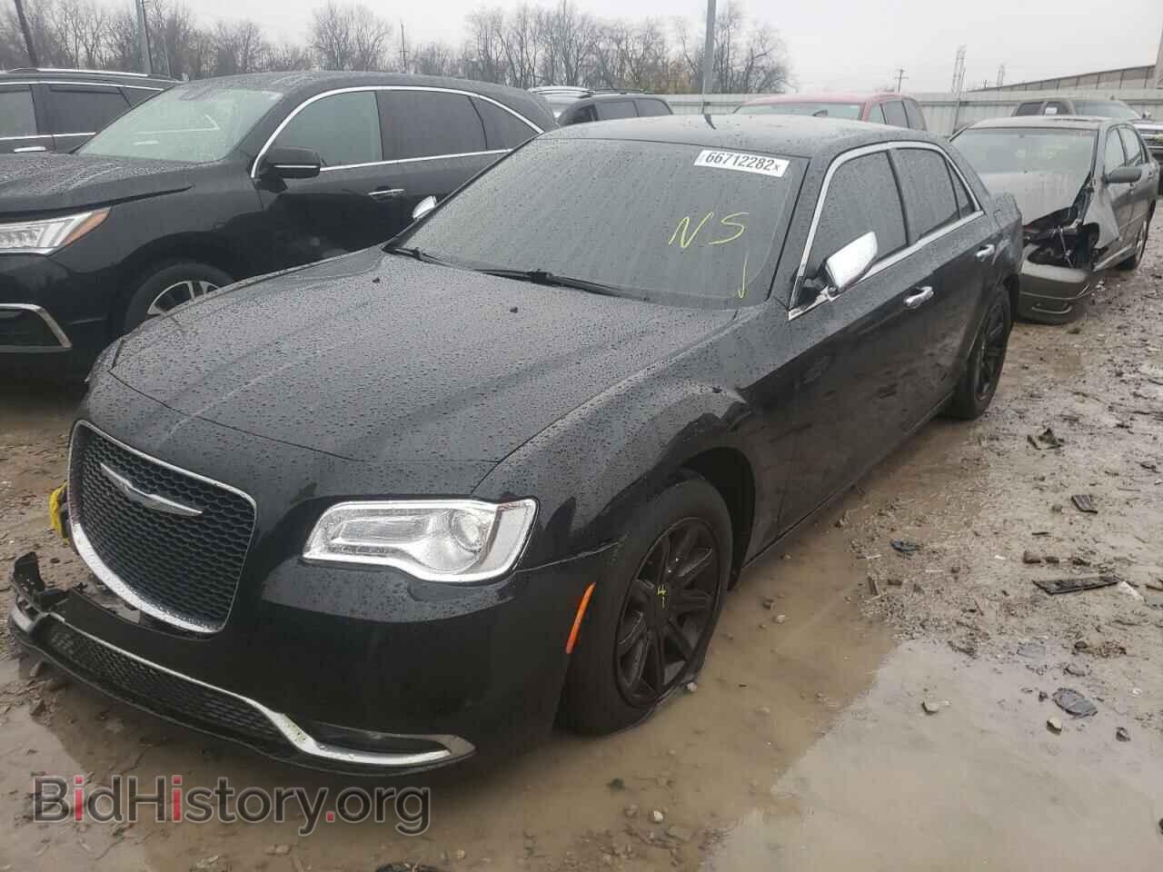 2015 CHRYSLER 300 - VIN: 2C3CCAAG8FH841952 - Фото 2