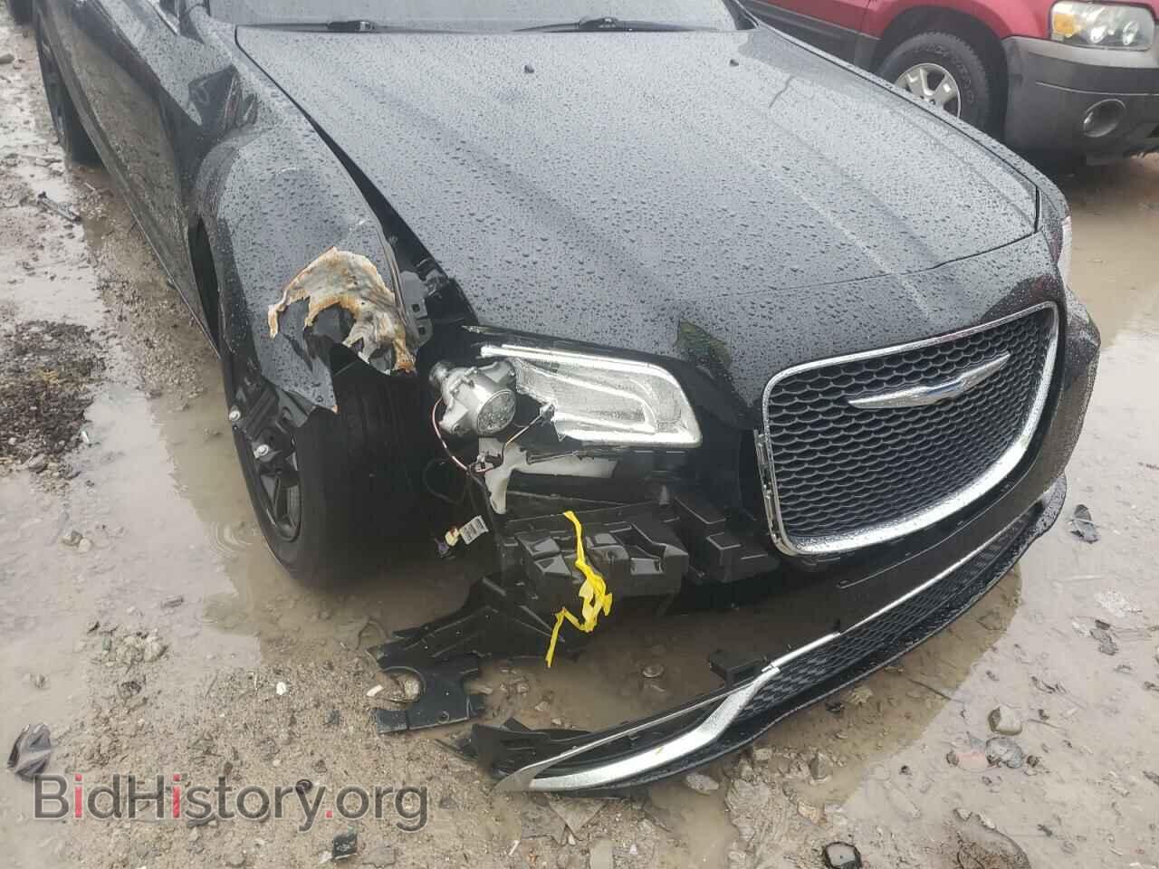 2015 CHRYSLER 300 - VIN: 2C3CCAAG8FH841952 - Фото 9