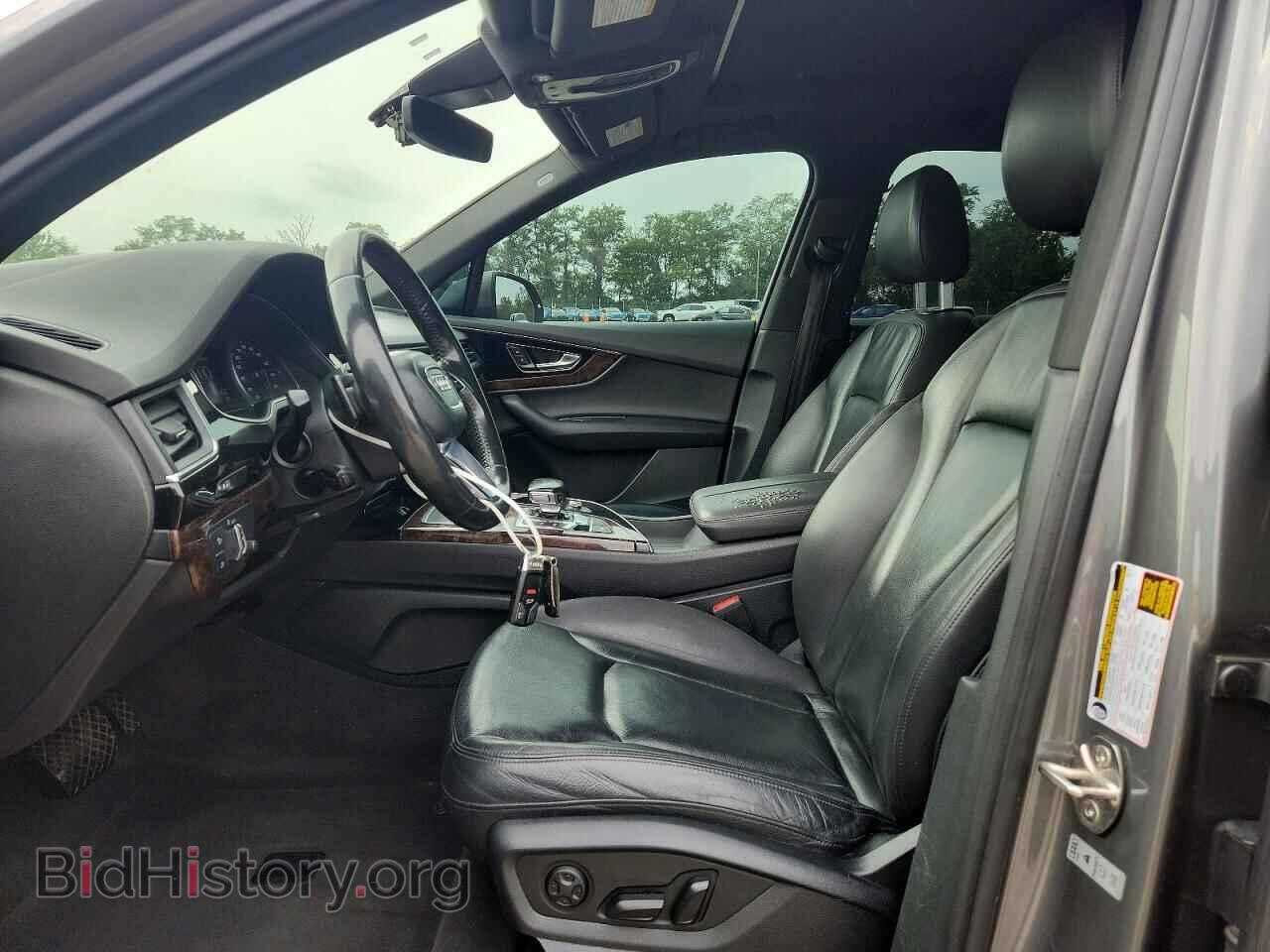 2017 AUDI Q7 - VIN: WA1AAAF75HD028063 - Photo 7