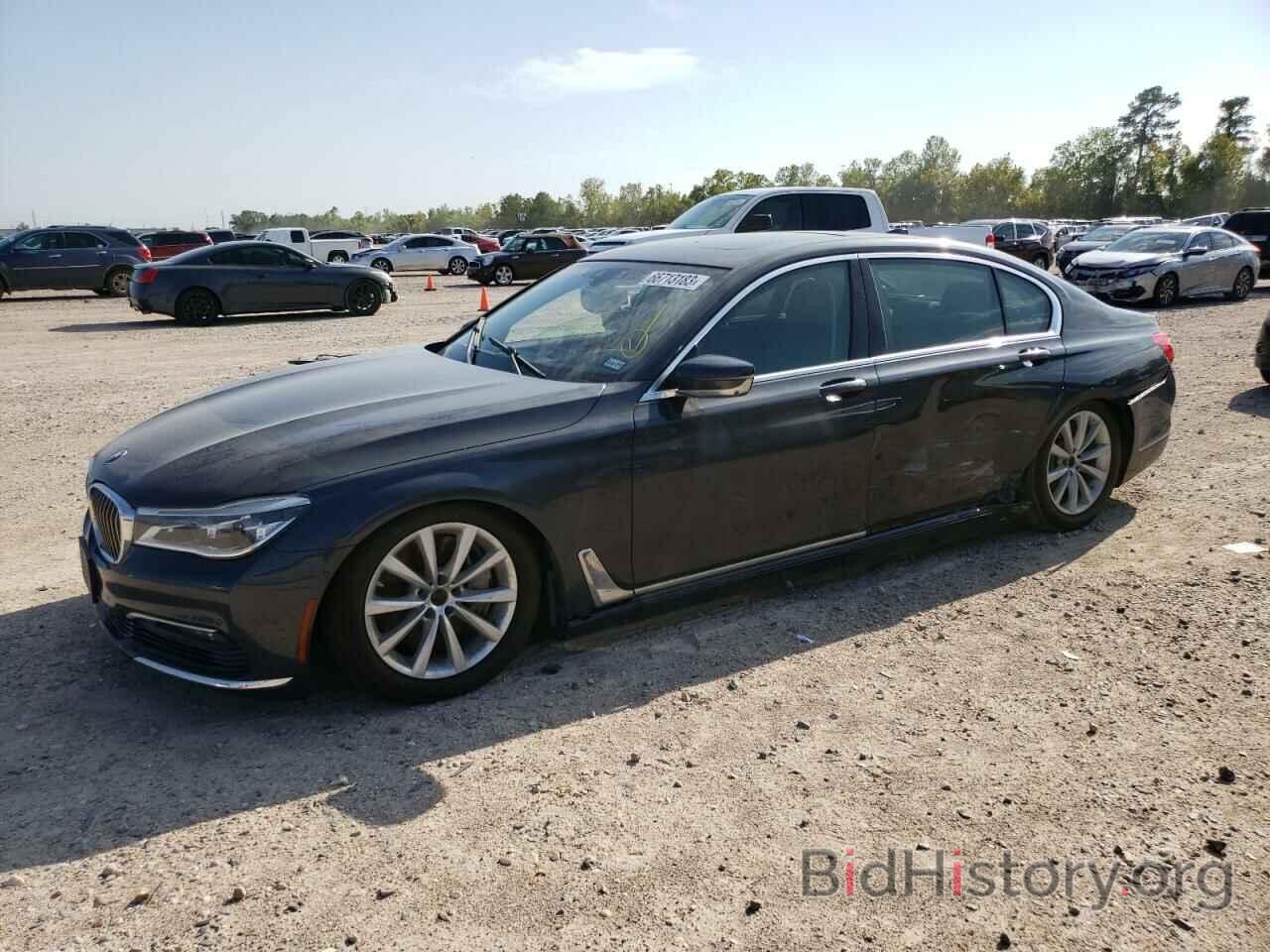 Фотография WBA7F2C51GG420252 - BMW 7 SERIES 2016