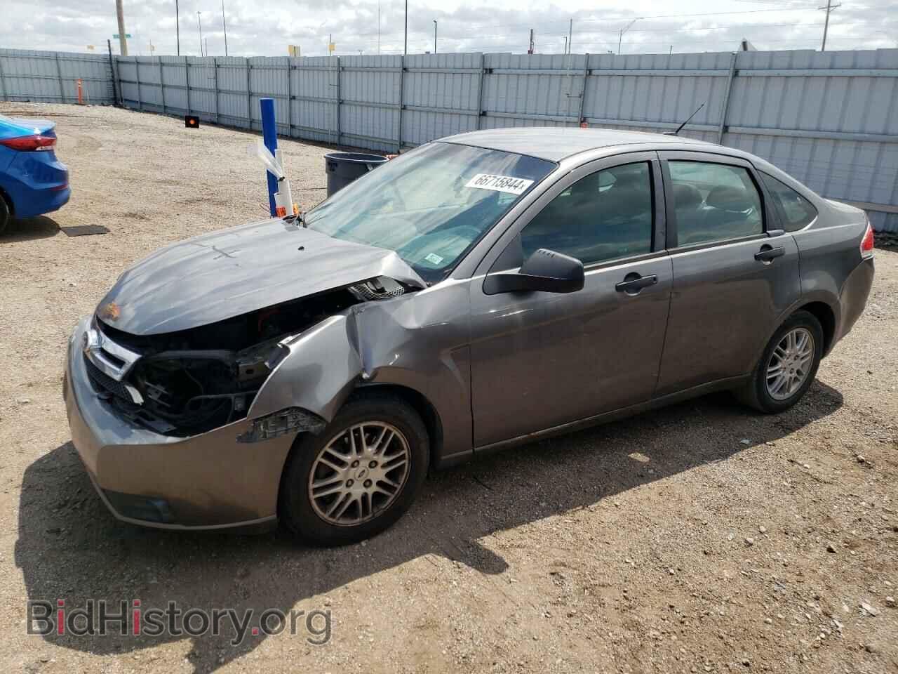 Photo 1FAHP3FN2BW188982 - FORD FOCUS 2011