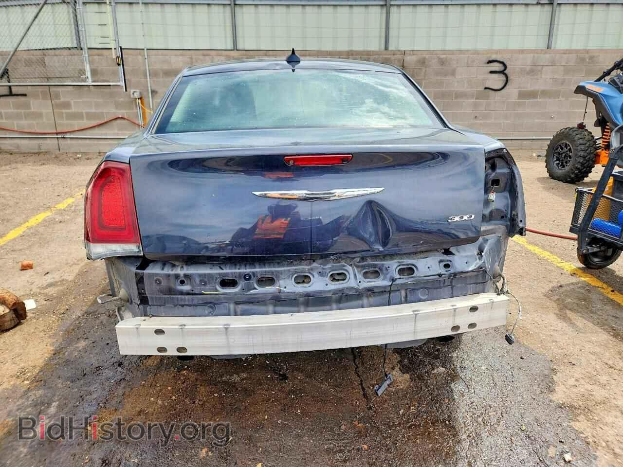 2018 CHRYSLER 300 - VIN: 2C3CCAAG2JH293455 - Photo 6