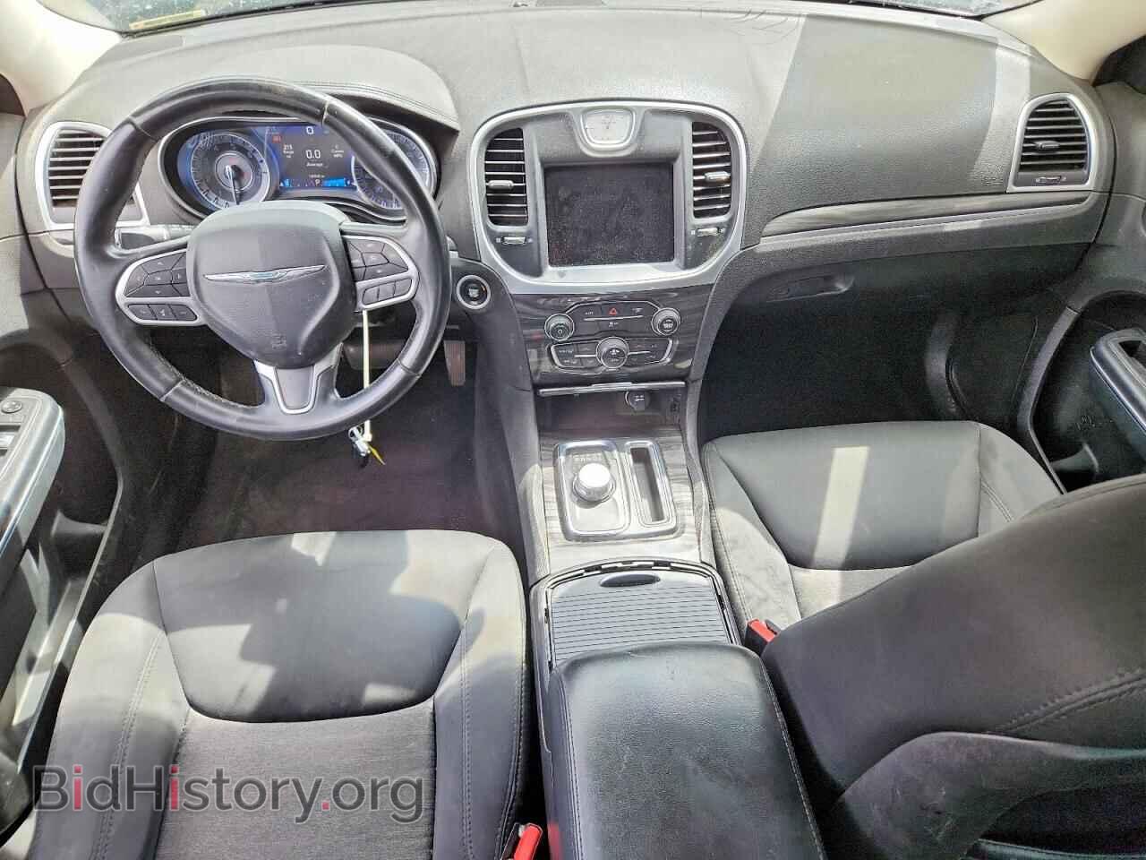 2018 CHRYSLER 300 - VIN: 2C3CCAAG2JH293455 - Photo 8