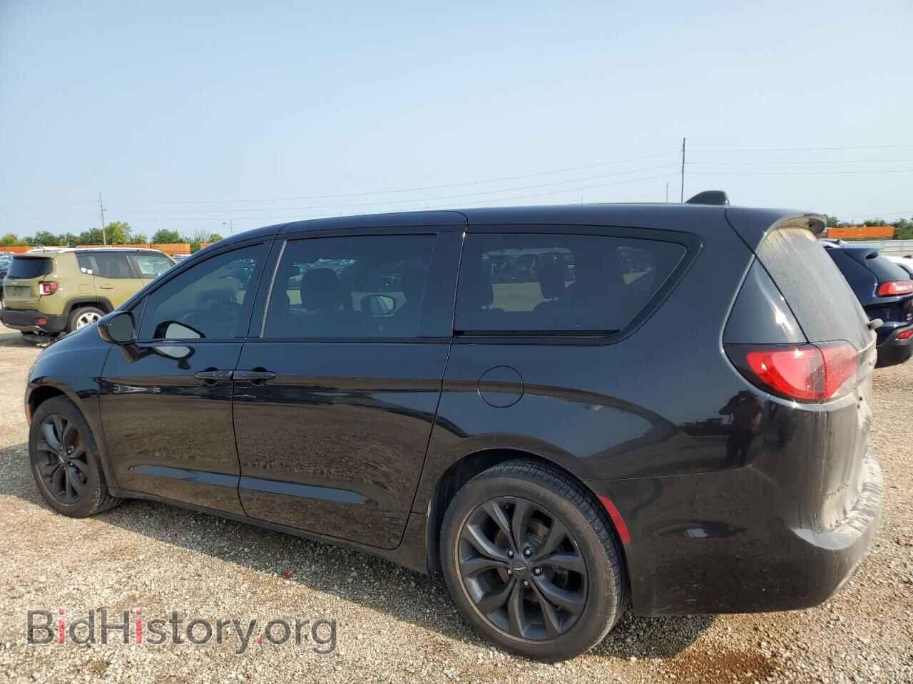 2019 CHRYSLER PACIFICA - VIN: 2C4RC1FG7KR532041 - Photo 2