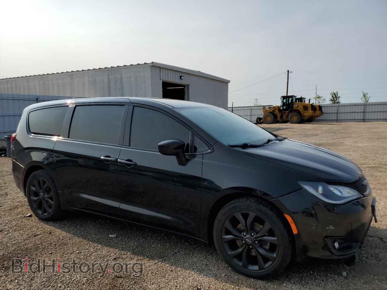 2019 CHRYSLER PACIFICA - VIN: 2C4RC1FG7KR532041 - Photo 4