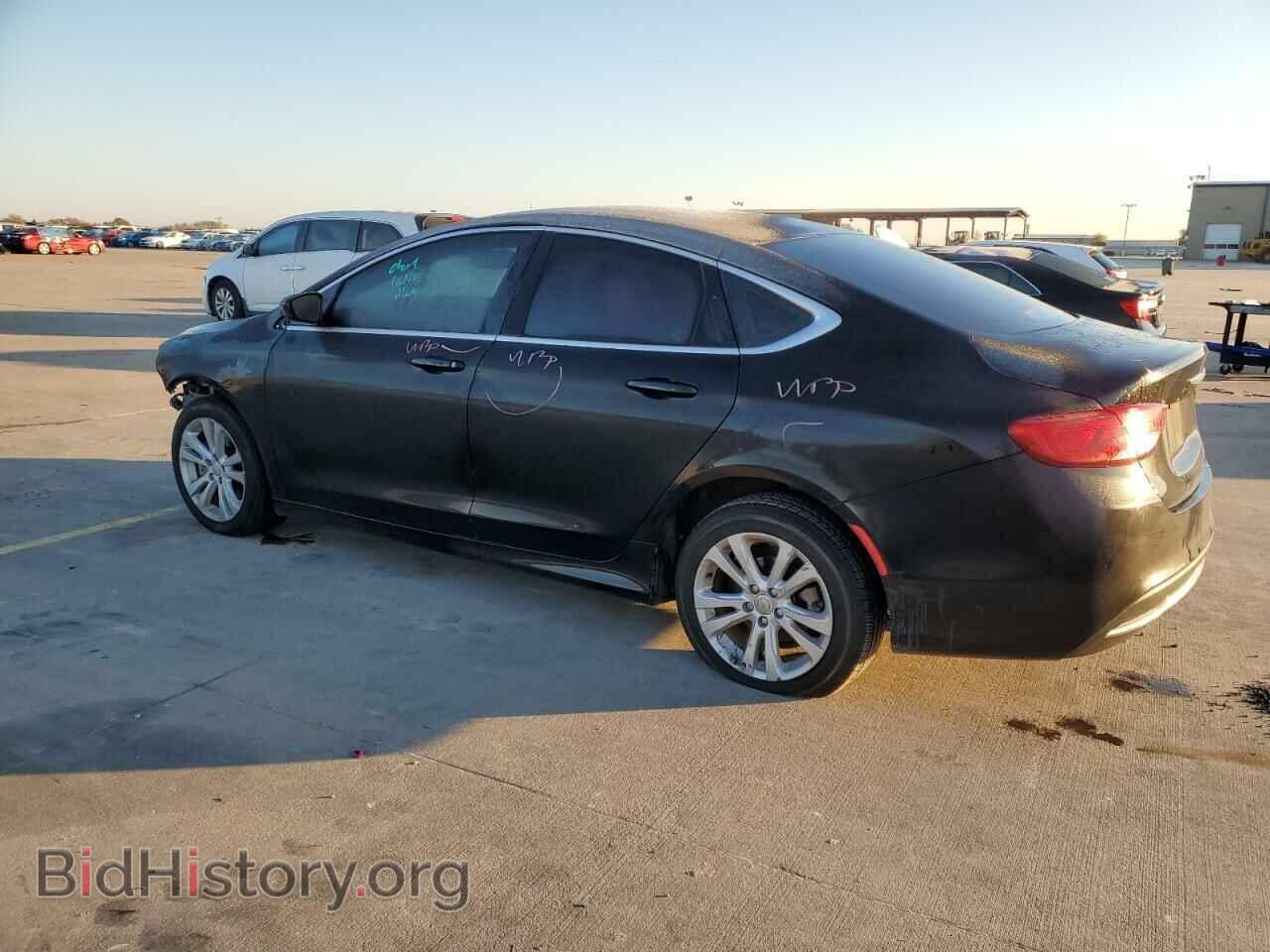 2016 CHRYSLER 200 - VIN: 1C3CCCAB6GN165591 - Фото 2