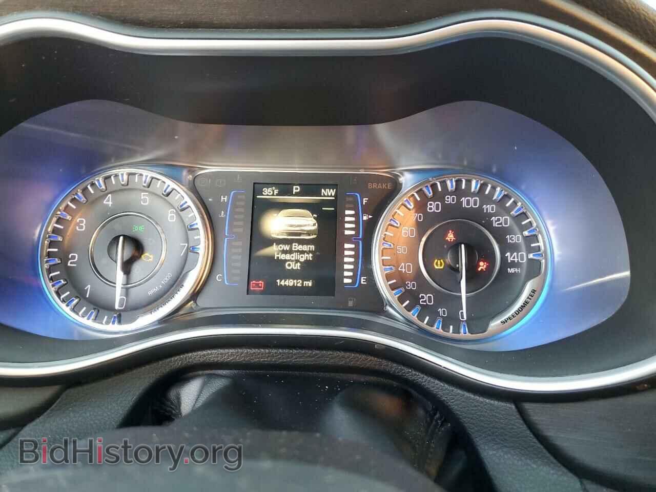 2016 CHRYSLER 200 - VIN: 1C3CCCAB6GN165591 - Фото 9