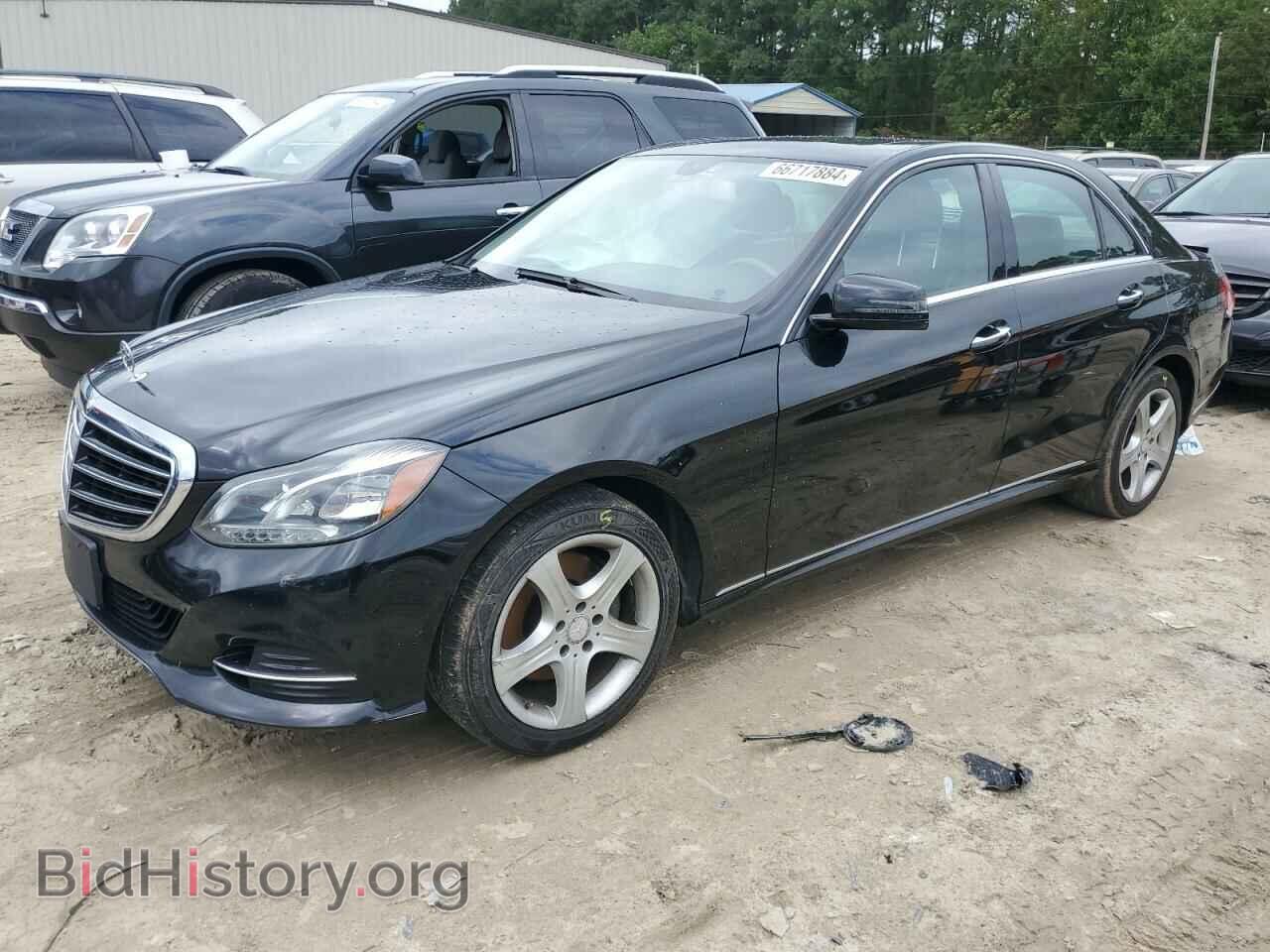 Photo WDDHF8JB1EA904141 - MERCEDES-BENZ E-CLASS 2014