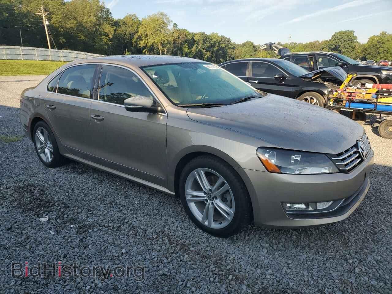 2015 VOLKSWAGEN PASSAT - VIN: 1VWCV7A37FC061706 - Фото 4