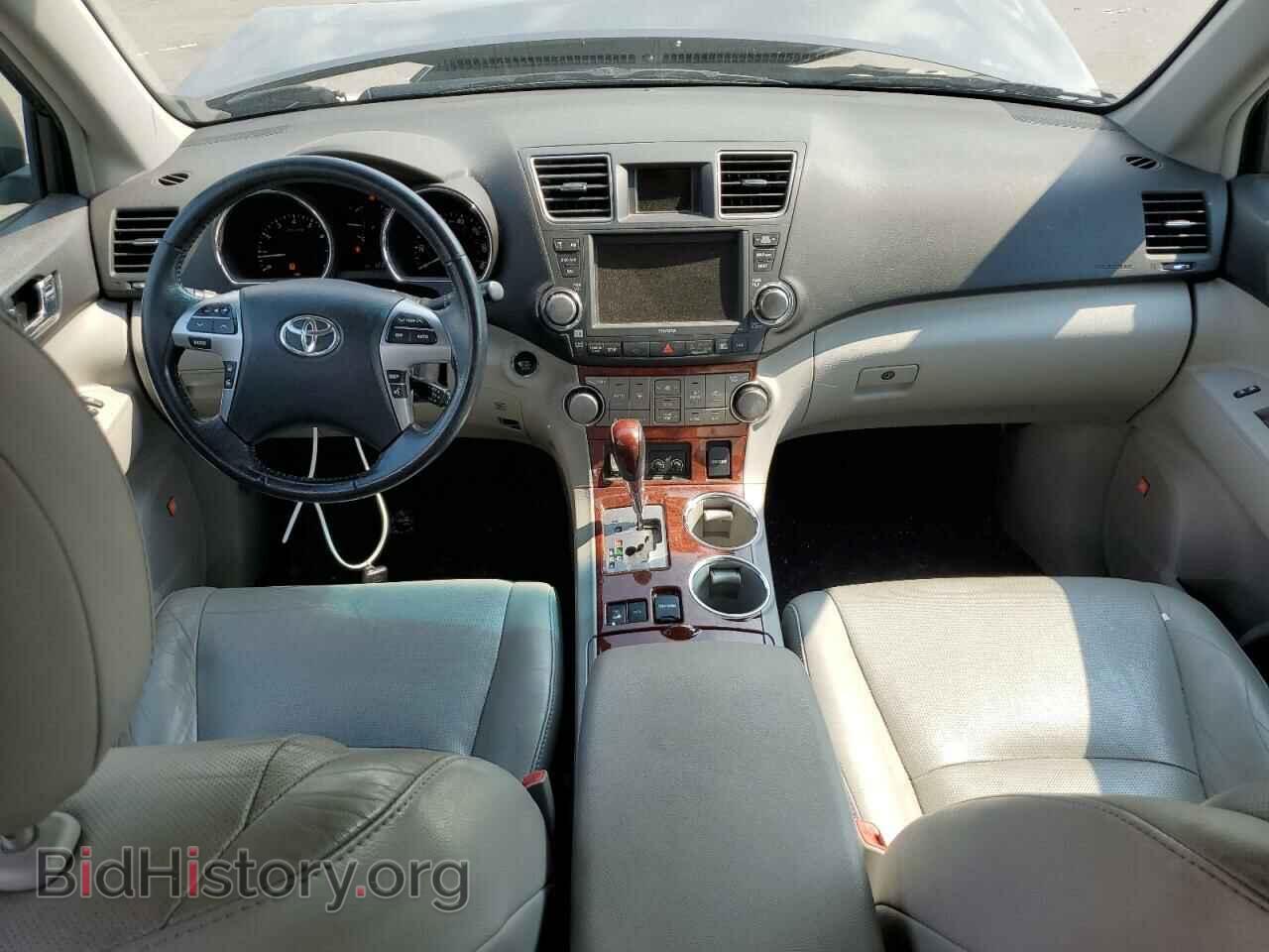 2011 TOYOTA HIGHLANDER - VIN: 5TDDK3EH2BS054363 - Фото 8
