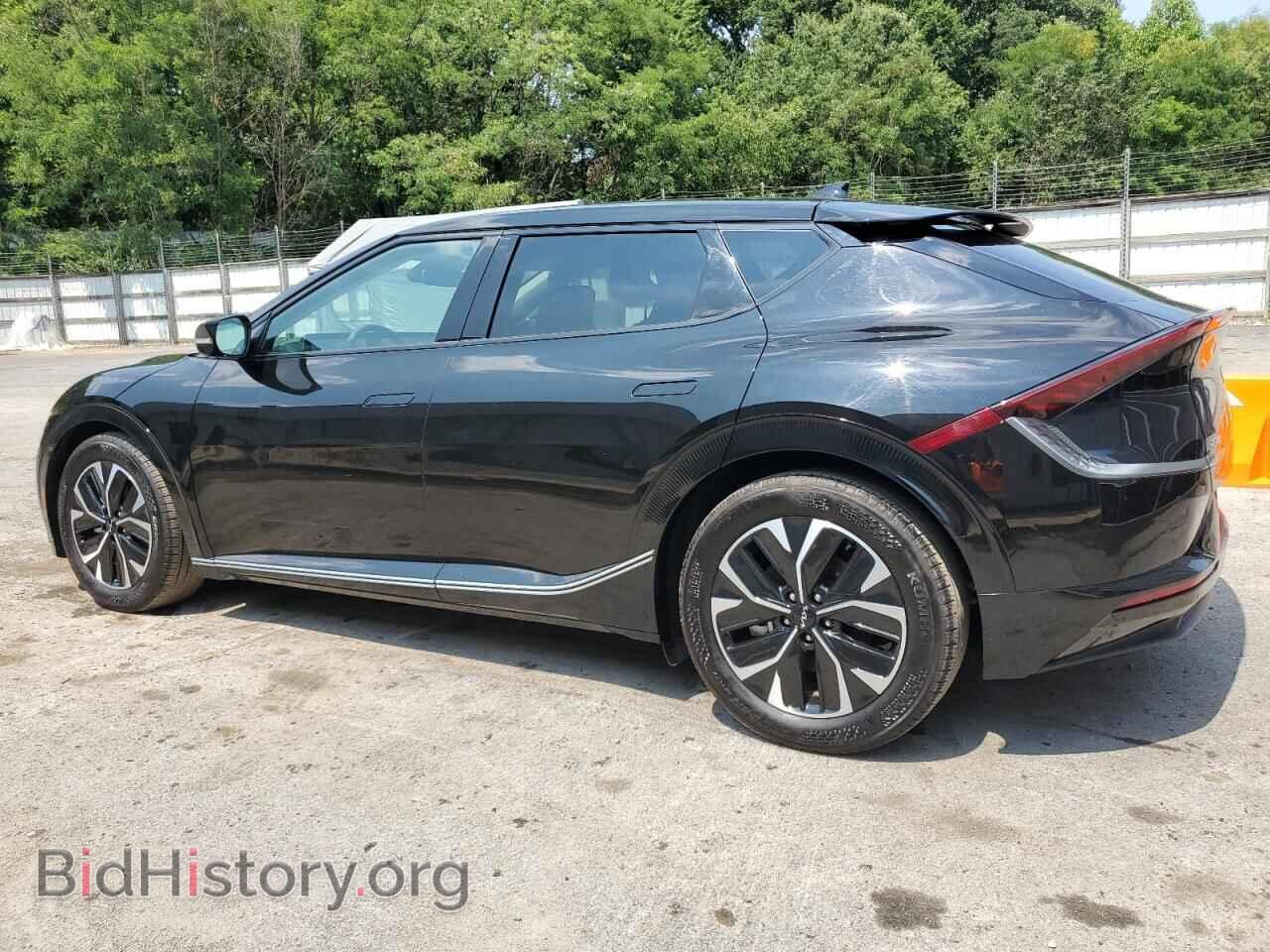 2024 KIA EV6 LIGHT - VIN: KNDC3DLC9R5194688 - Photo 2