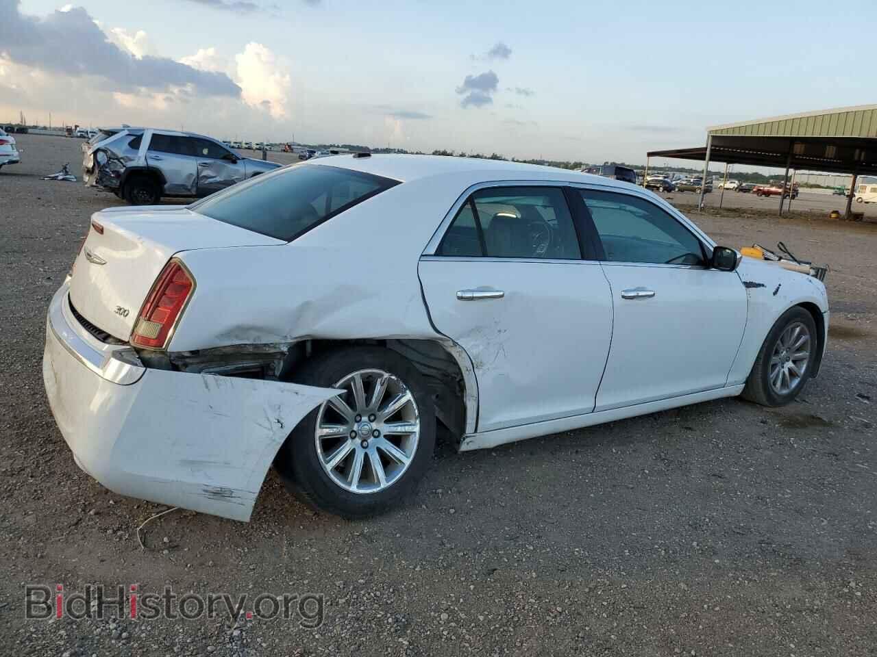 2012 CHRYSLER 300 - VIN: 2C3CCACG5CH182124 - Фото 3