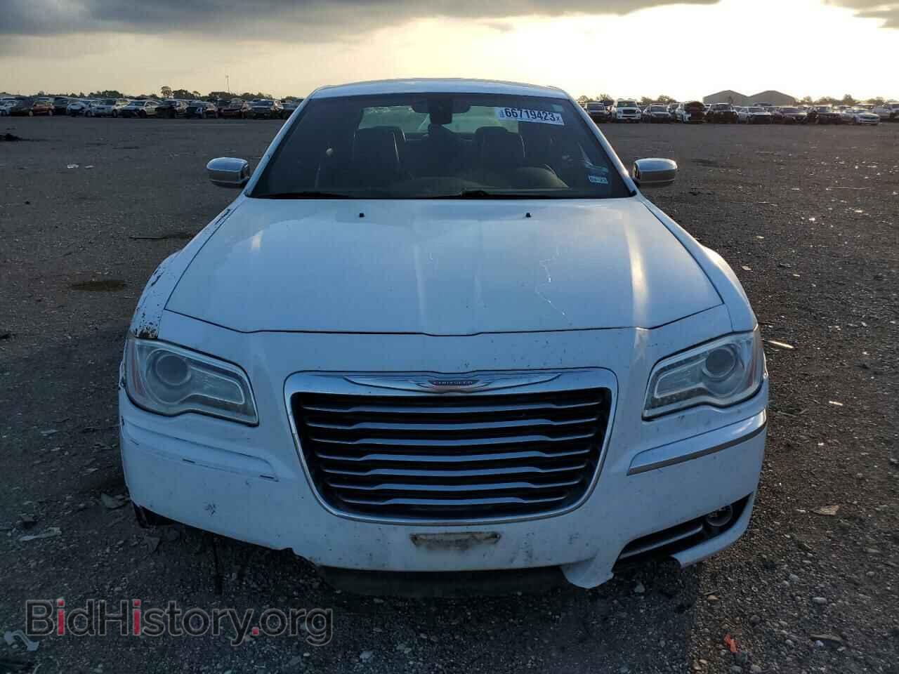 2012 CHRYSLER 300 - VIN: 2C3CCACG5CH182124 - Фото 5