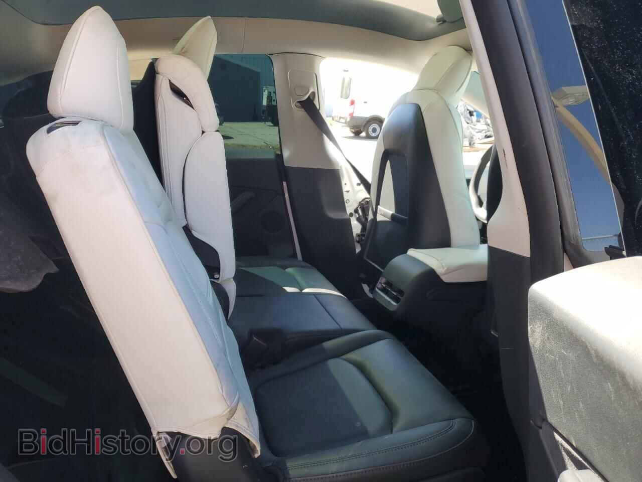2022 TESLA MODEL Y - VIN: 7SAYGAEE9NF362977 - Фото 10