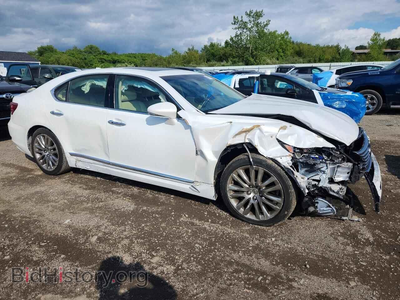 2017 LEXUS LS460 - VIN: JTHBL5EFXH5143920 - Photo 4
