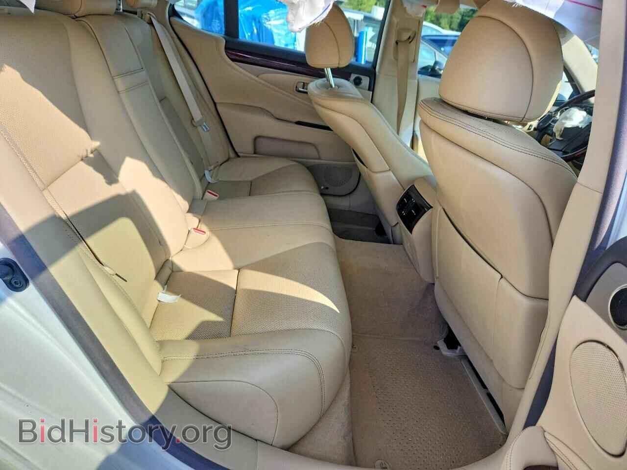 2017 LEXUS LS460 - VIN: JTHBL5EFXH5143920 - Photo 10
