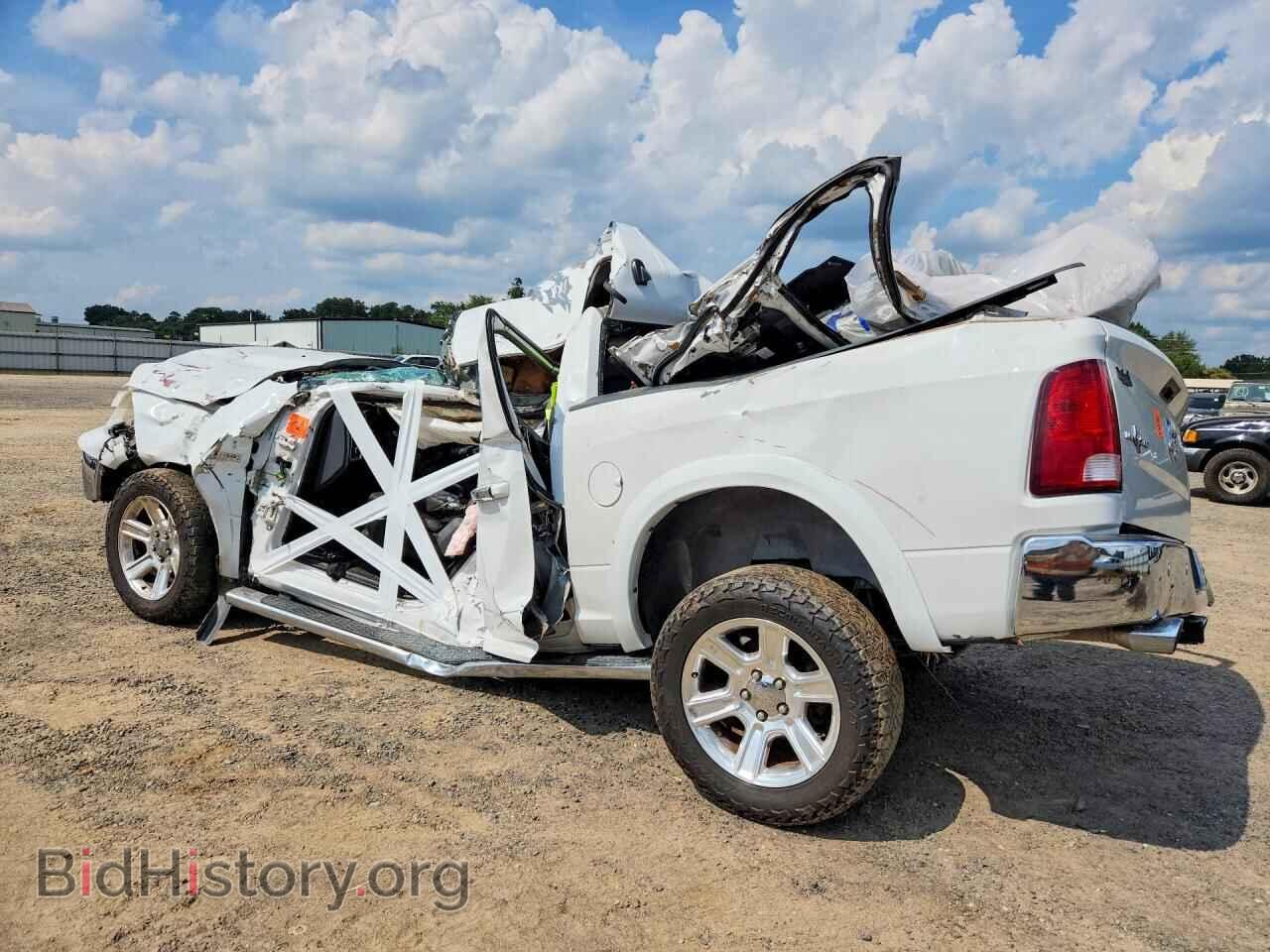 2017 RAM 1500 - VIN: 1C6RR6LT9HS752776 - Photo 2