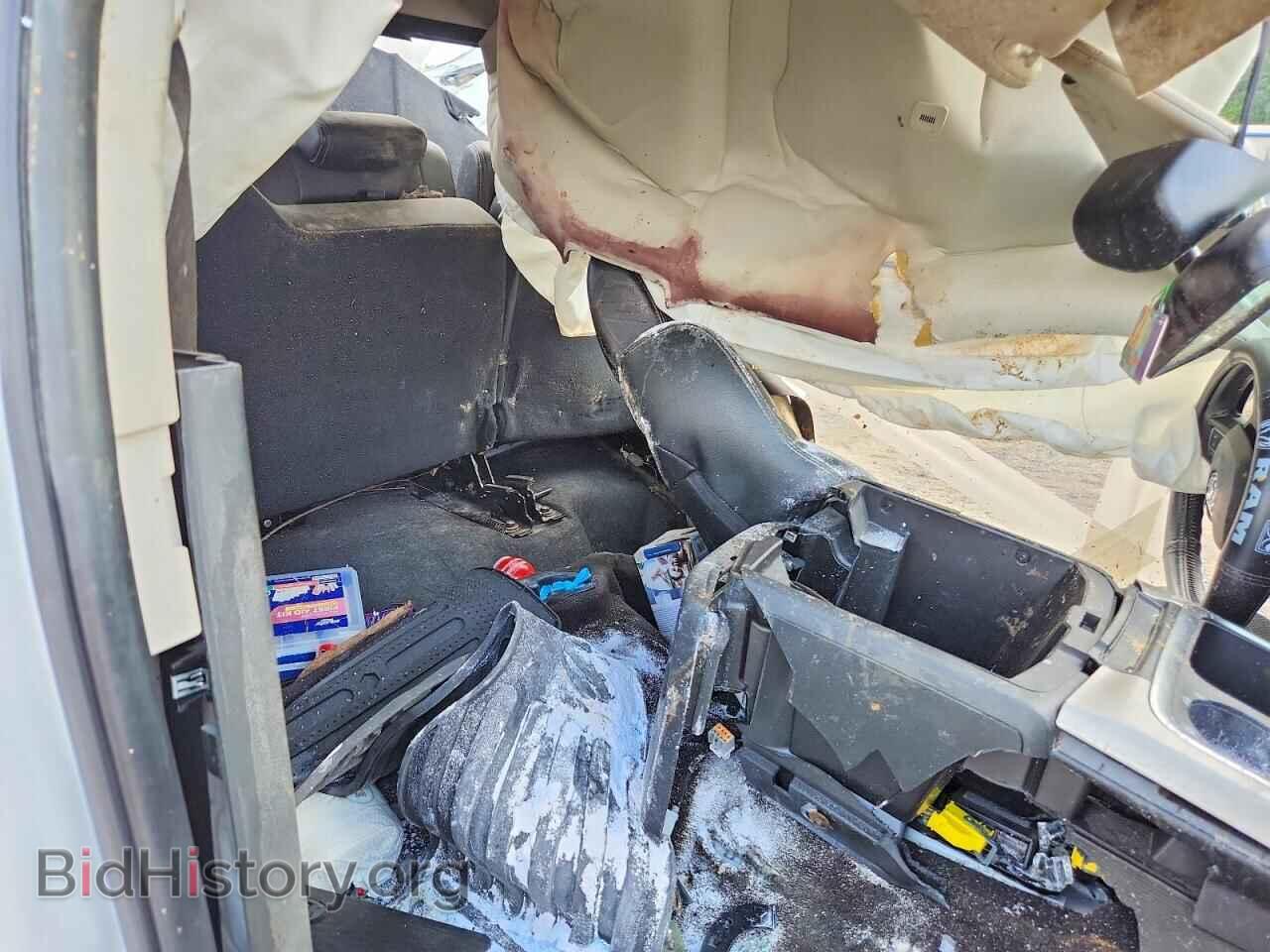 2017 RAM 1500 - VIN: 1C6RR6LT9HS752776 - Photo 10