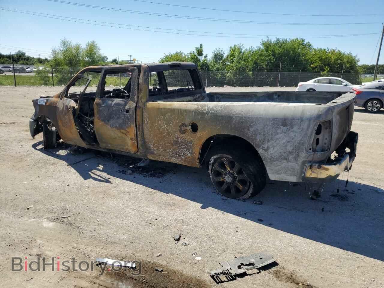 2023 RAM 3500 - VIN: 3C63R3HL7PG526495 - Photo 2
