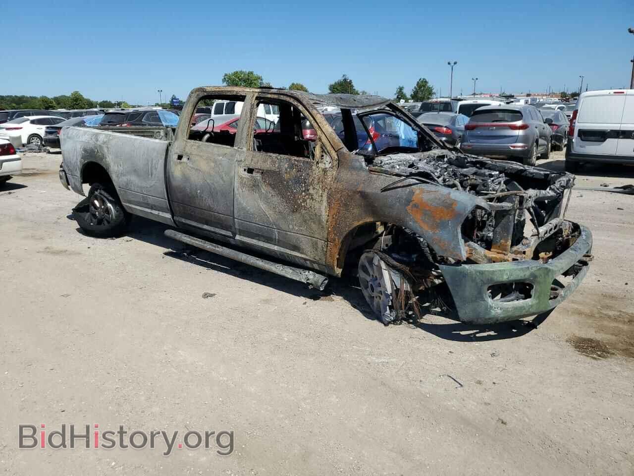 2023 RAM 3500 - VIN: 3C63R3HL7PG526495 - Photo 4
