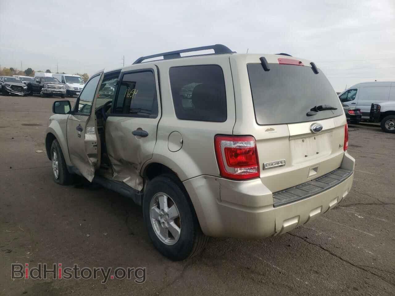 2012 FORD ESCAPE - VIN: 1FMCU9DG9CKC69440 - Фото 3