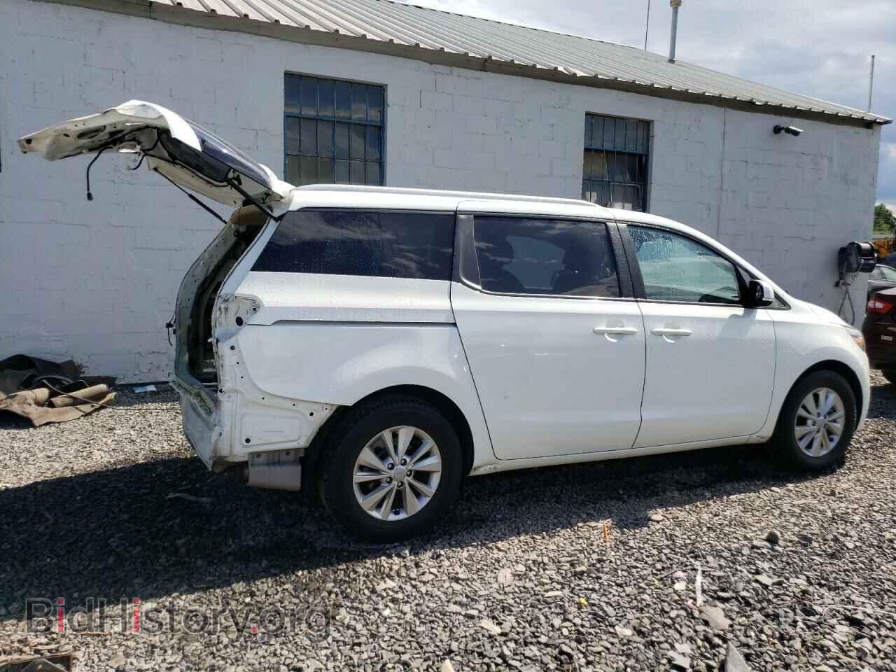2016 KIA All Models - VIN: KNDMB5C17G6190013 - Photo 3