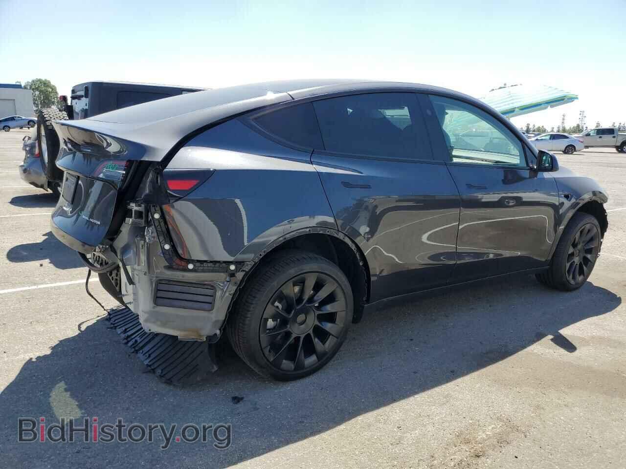 2024 TESLA MODEL Y - VIN: 7SAYGAEE3RF074975 - Photo 3