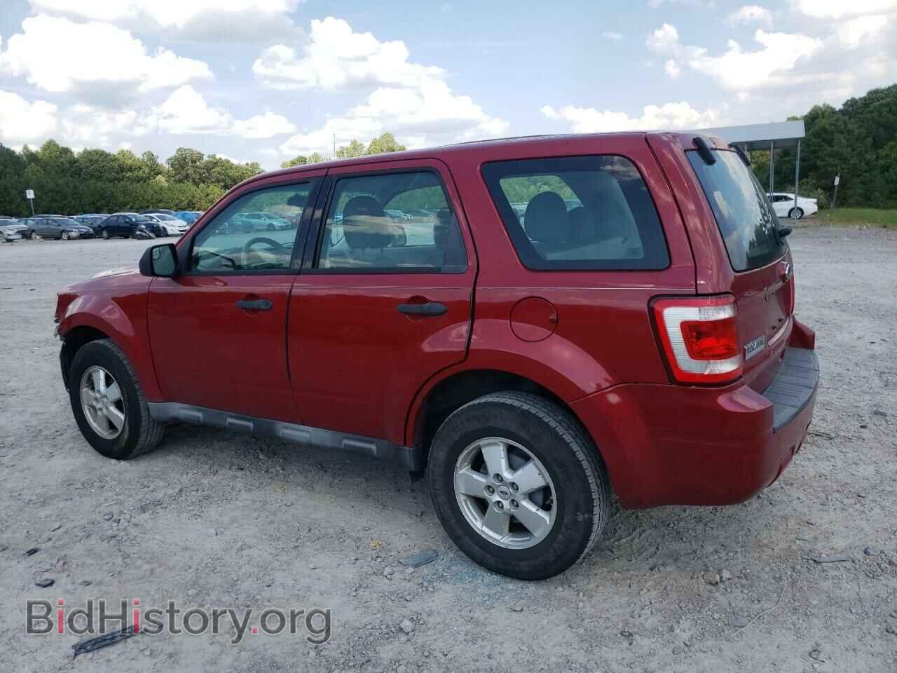 2011 FORD ESCAPE - VIN: 1FMCU0C74BKA47822 - Фото 2