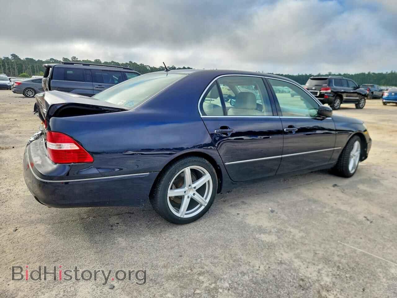 2006 LEXUS LS430 - VIN: JTHBN36F365053826 - Photo 3