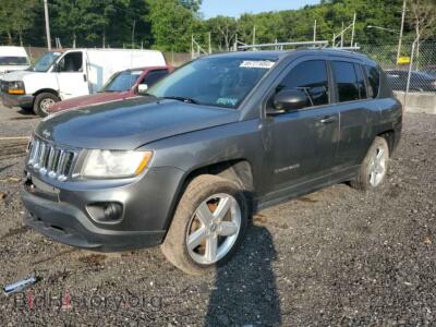 2012 Jeep COMPASS Limited, серый — VIN 1C4NJDCB1CD588611, Copart
