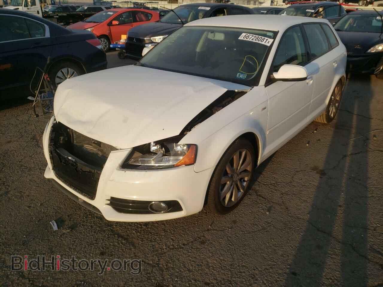 2011 AUDI A3 - VIN: WAUBJBFM6BA062315 - Photo 2