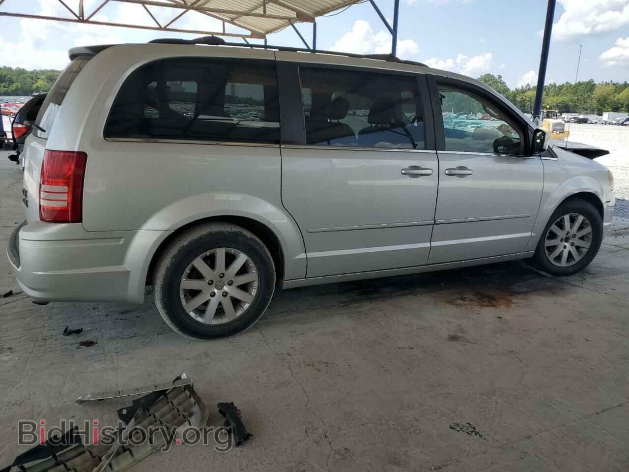 2008 CHRYSLER MINIVAN - VIN: 2A8HR54P78R606015 - Фото 3