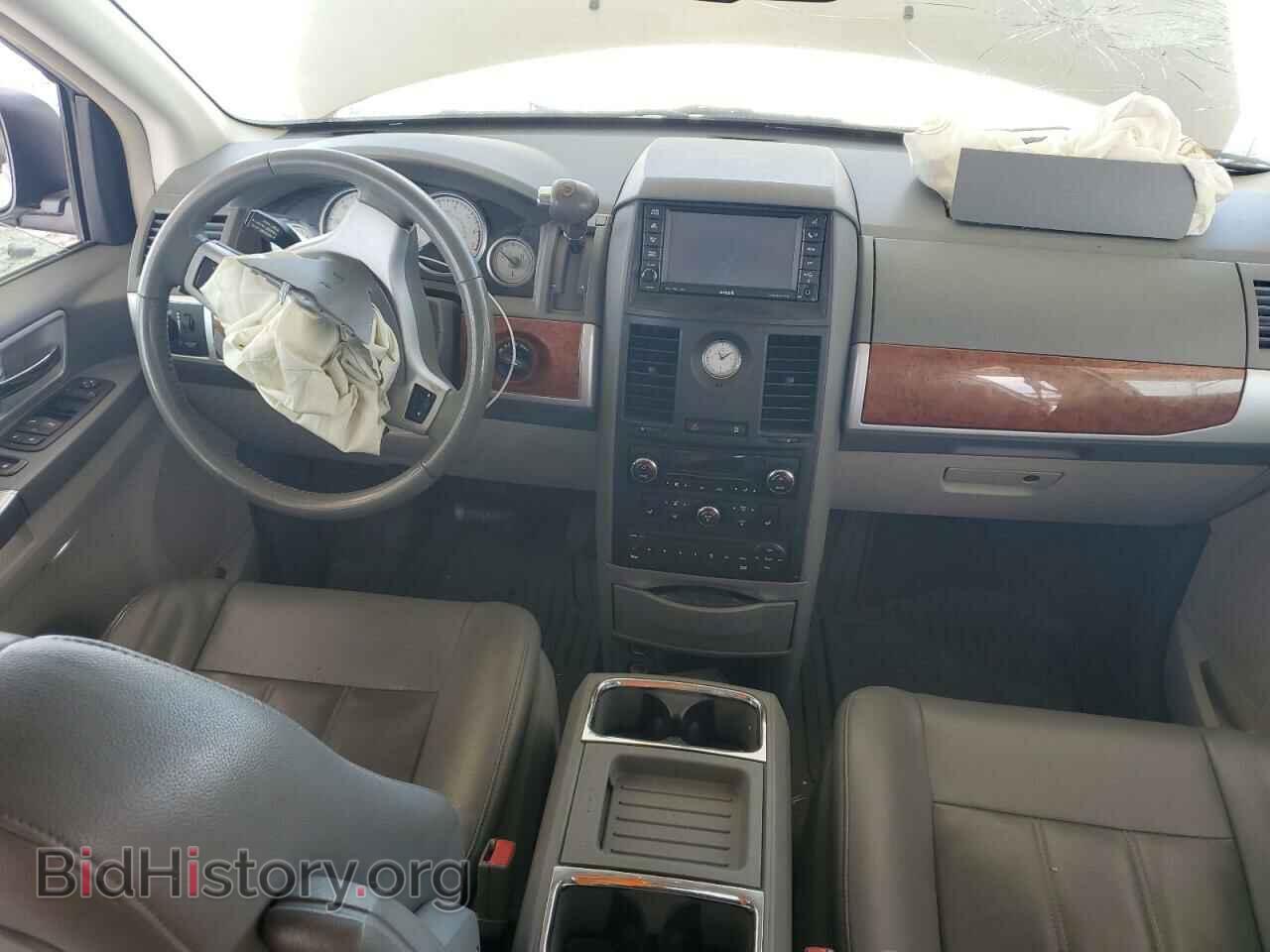 2008 CHRYSLER MINIVAN - VIN: 2A8HR54P78R606015 - Фото 8