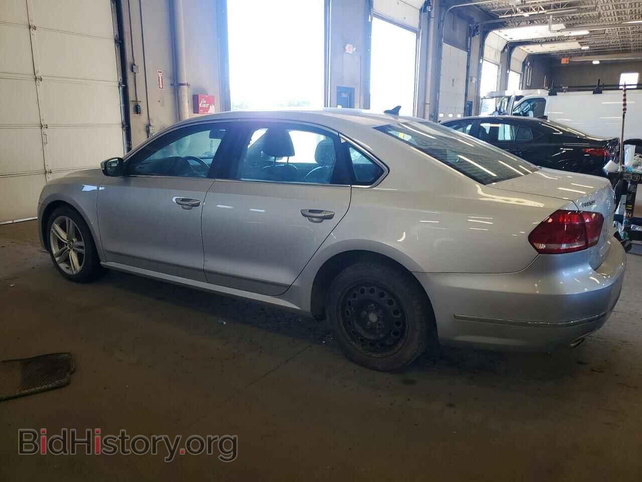 2013 VOLKSWAGEN PASSAT - VIN: 1VWCN7A32DC108220 - Photo 2