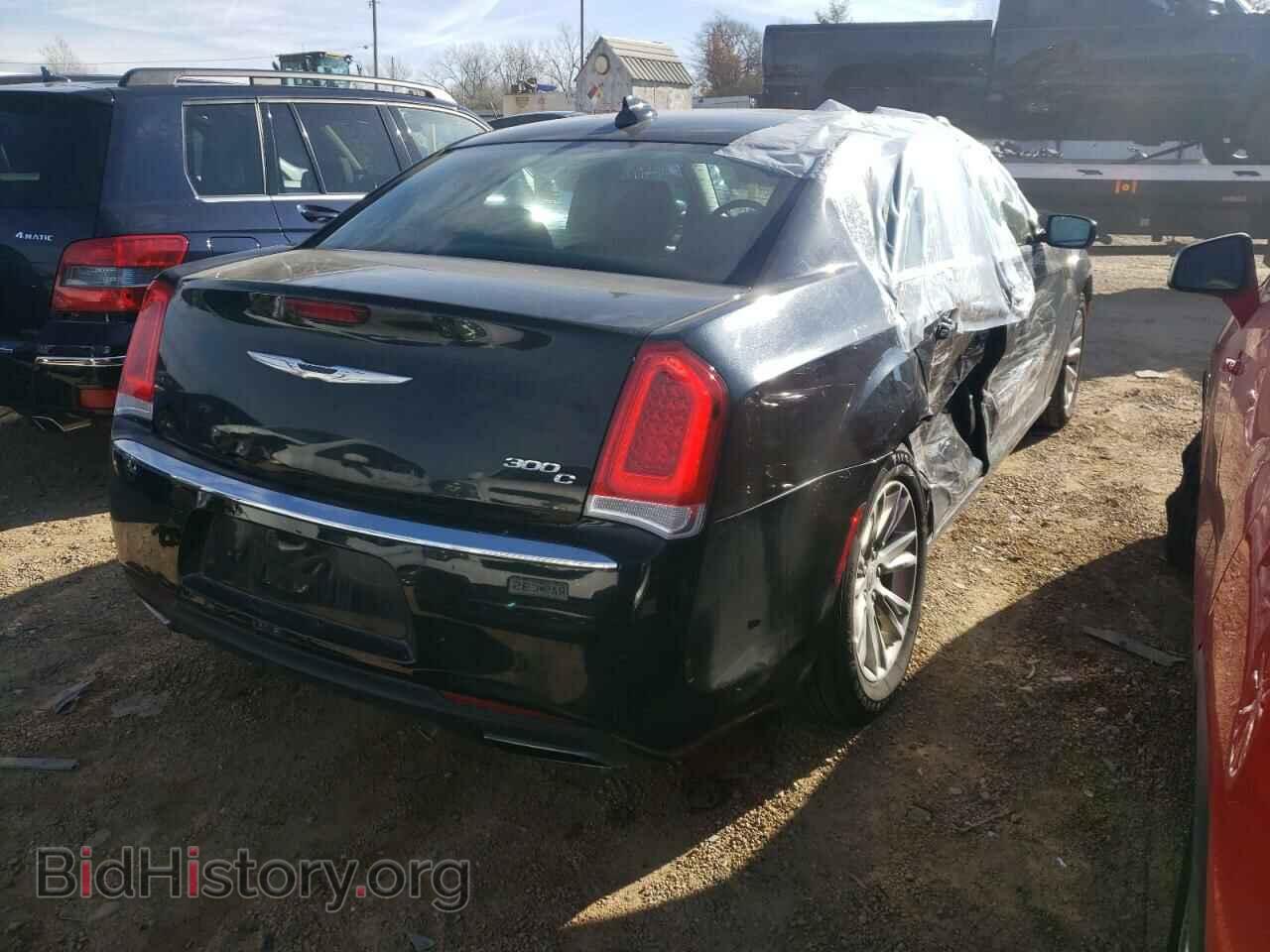 2016 CHRYSLER 300 - VIN: 2C3CCAEG1GH342549 - Фото 4