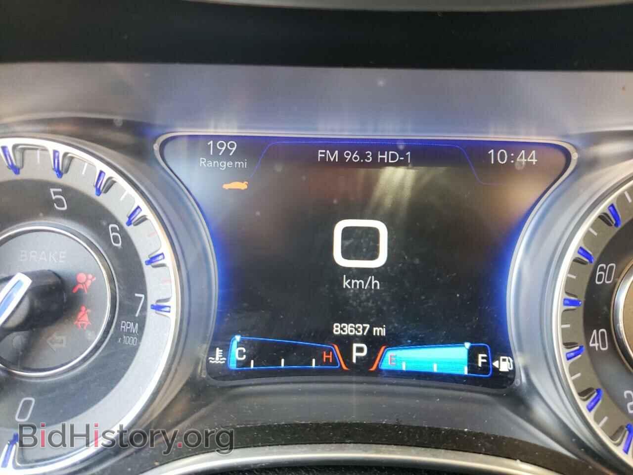 2016 CHRYSLER 300 - VIN: 2C3CCAEG1GH342549 - Фото 8