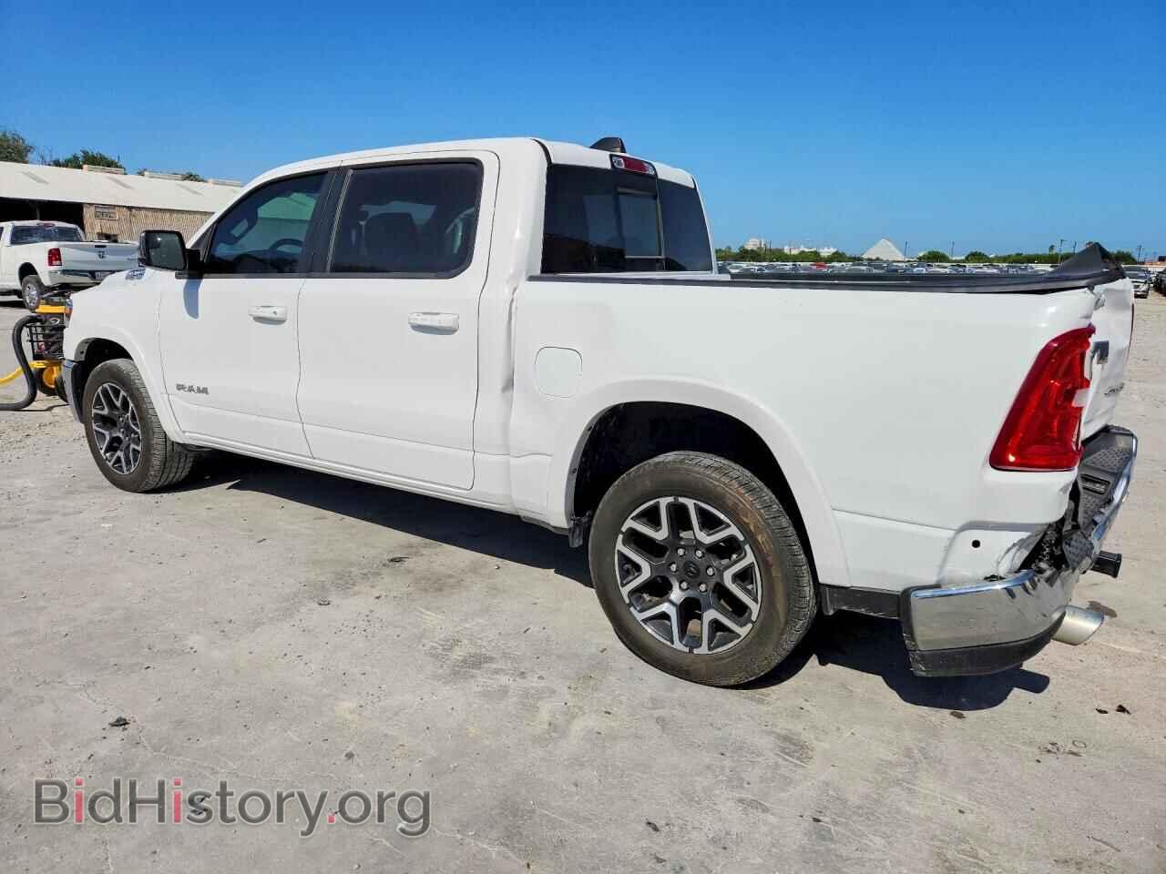 2025 RAM 1500 - VIN: 1C6SRFJP3SN597140 - Фото 2