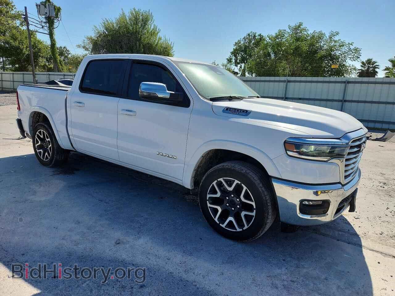 2025 RAM 1500 - VIN: 1C6SRFJP3SN597140 - Фото 4