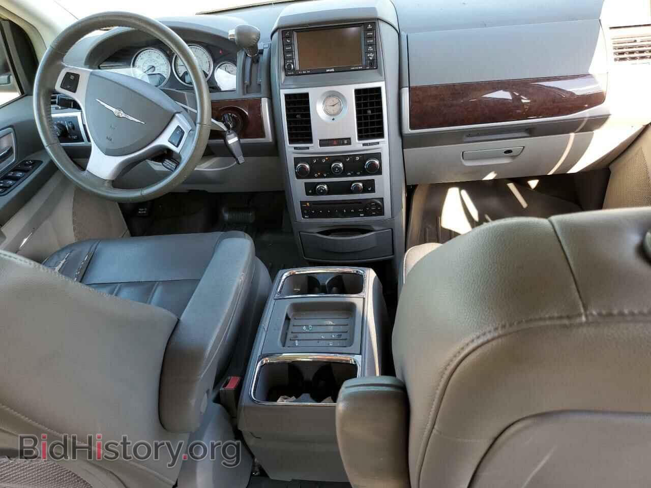 2010 CHRYSLER MINIVAN - VIN: 2A4RR5D16AR189106 - Фото 8