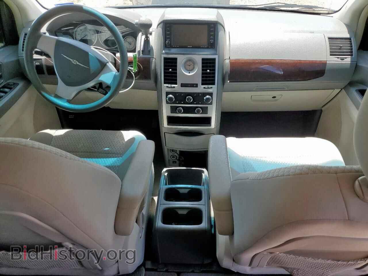 2010 CHRYSLER MINIVAN - VIN: 2A4RR4DE9AR188240 - Photo 8