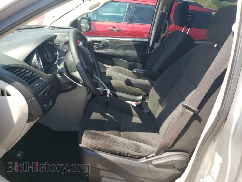 2016 Dodge CARAVAN (VIN 2C4RDGBGXGR184944) — photo 7 of 13