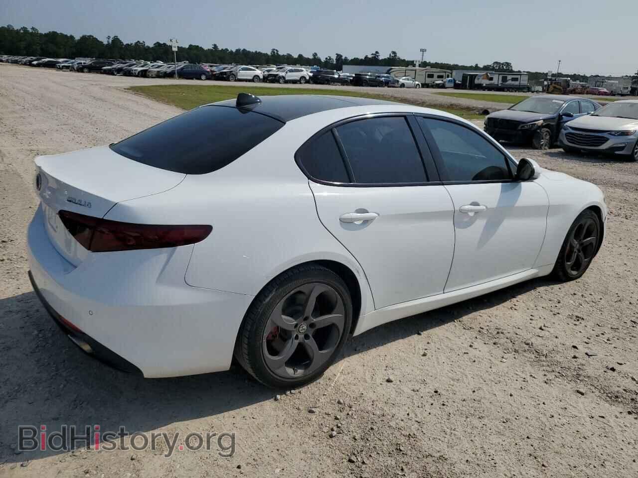 2017 ALFA ROMEO GIULIA - VIN: ZARFAEBN0H7556444 - Фото 3
