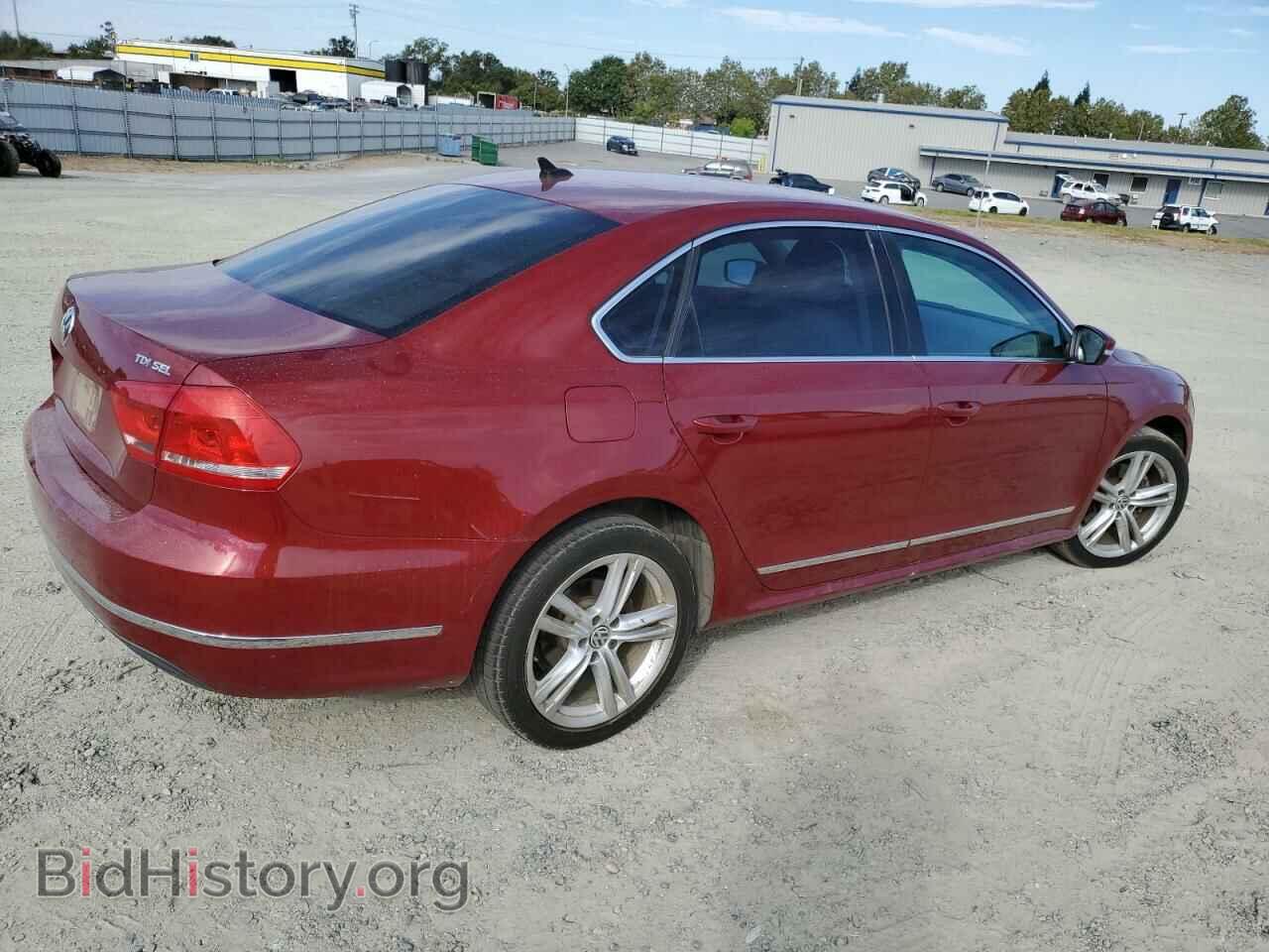 2015 VOLKSWAGEN PASSAT - VIN: 1VWCV7A39FC015262 - Фото 3