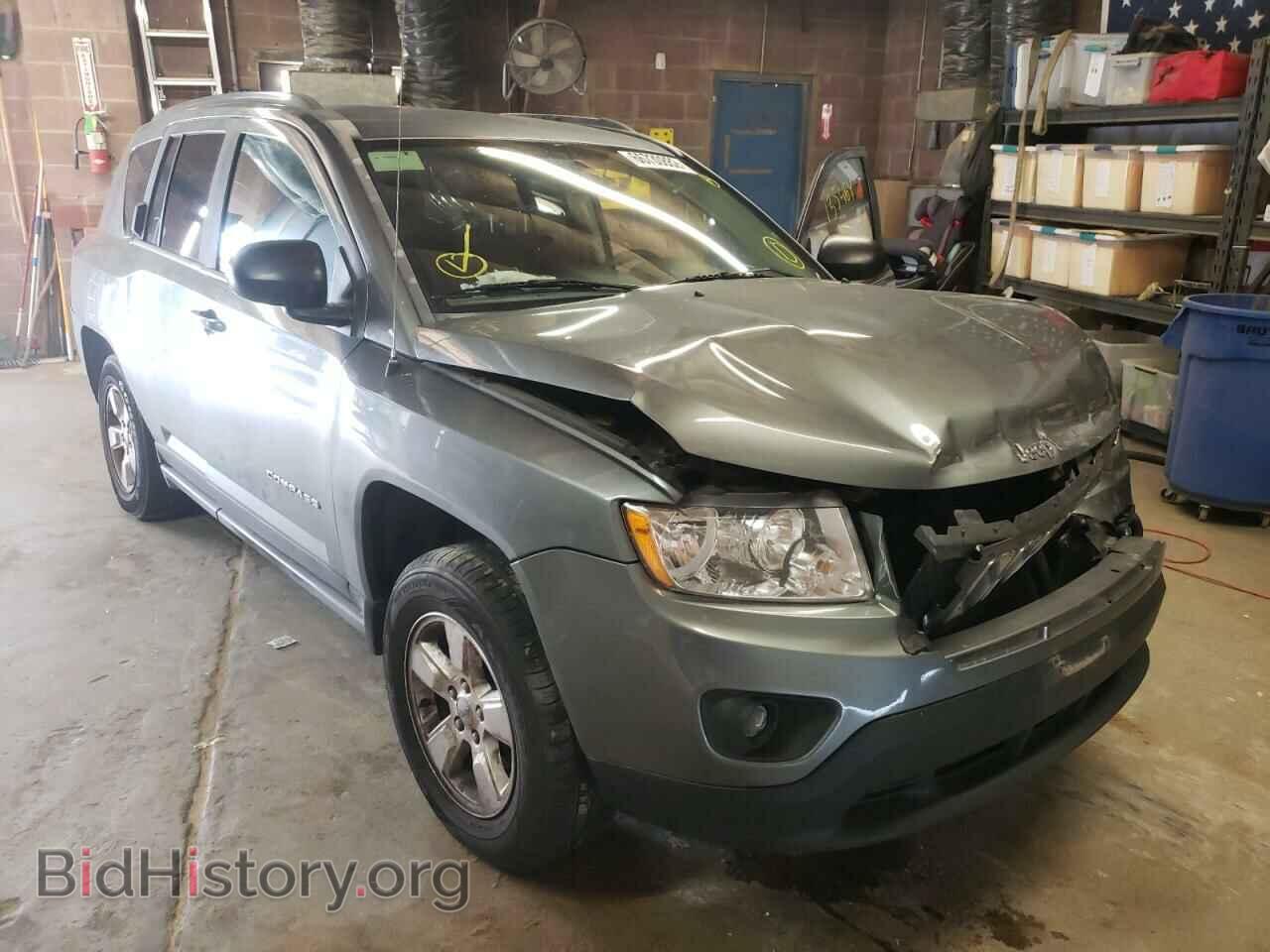Photo 1C4NJCBAXDD115634 - JEEP COMPASS 2013